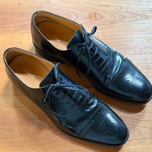 Express Black Leather Cap-Toe Brogue Lace-Up Oxfords